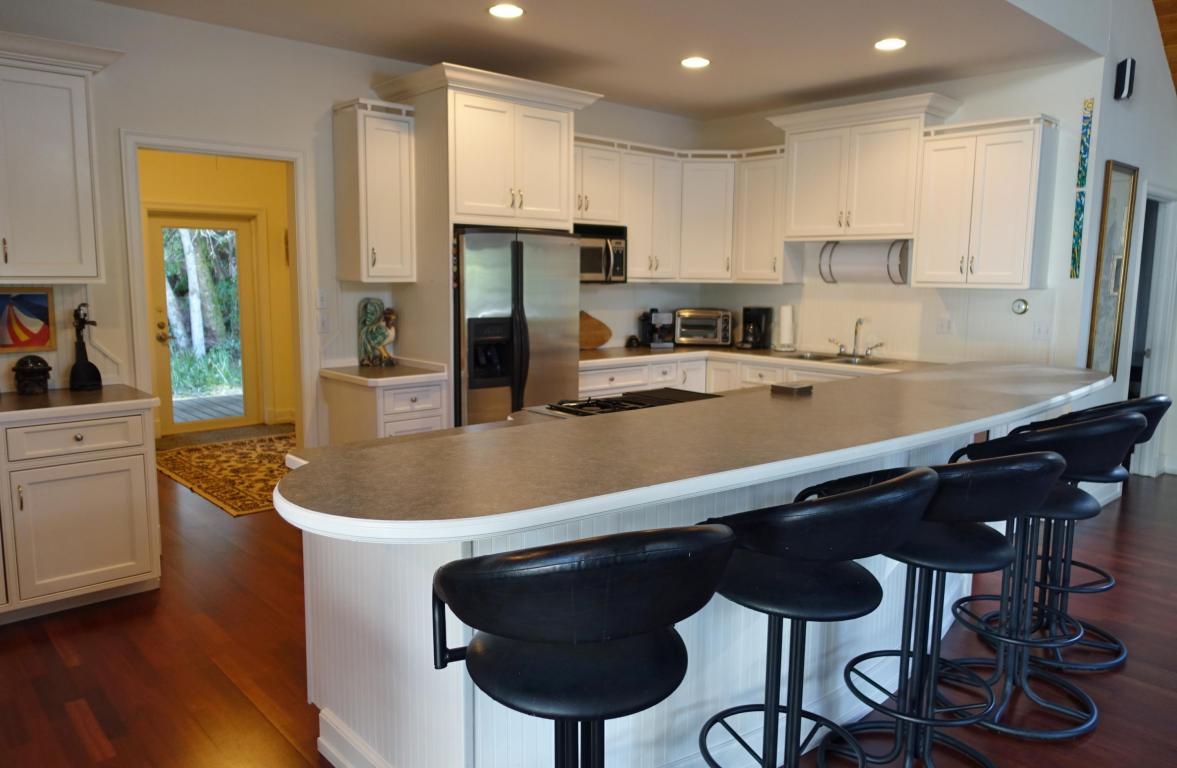 1039 SW Blue Water Way, Stuart, FL 34997