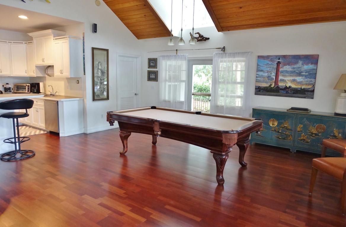 1039 SW Blue Water Way, Stuart, FL 34997