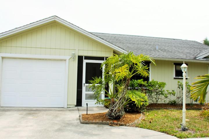 Stuart, FL 34997