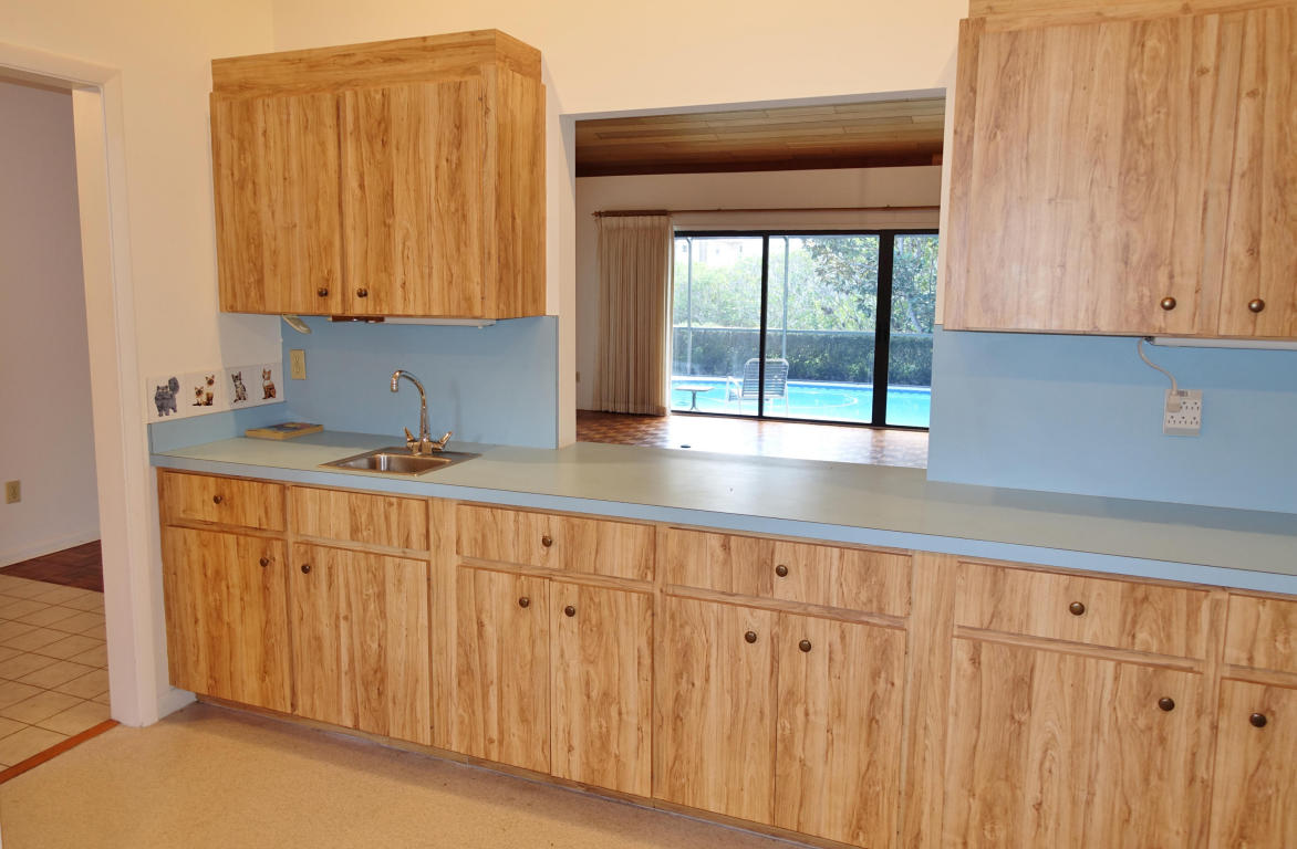 3712 SE Starboard Lane, Stuart, FL 34997