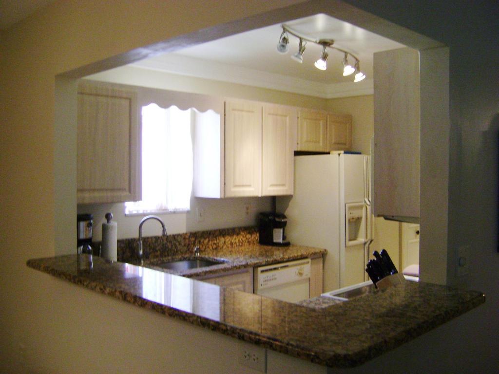 5393 SE Miles Grant Road, Stuart, FL 34997