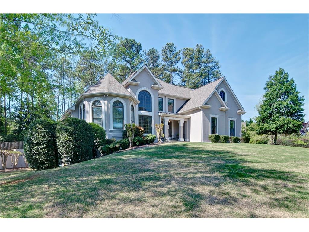 13830 BELLETERRE Drive, Alpharetta, GA 30004
