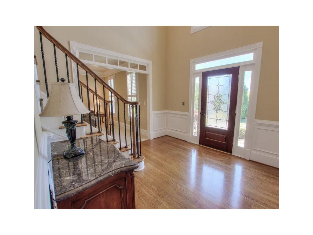 385 Eagles Pass, Alpharetta, GA 30004