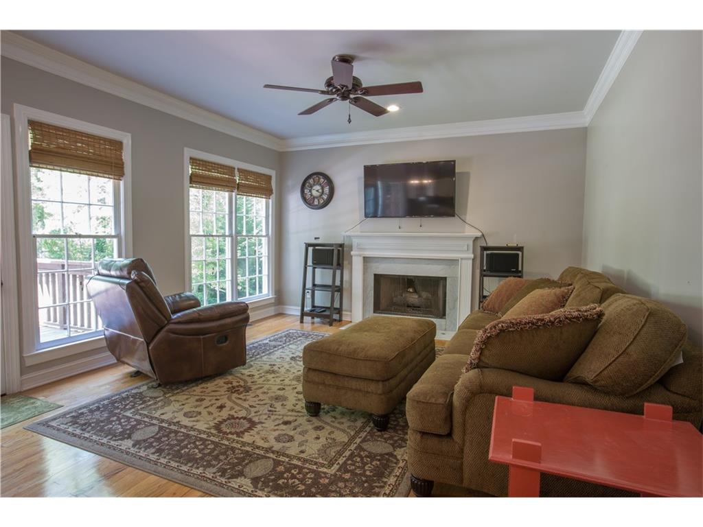 880 Freemanwood Lane, Alpharetta, GA 30004