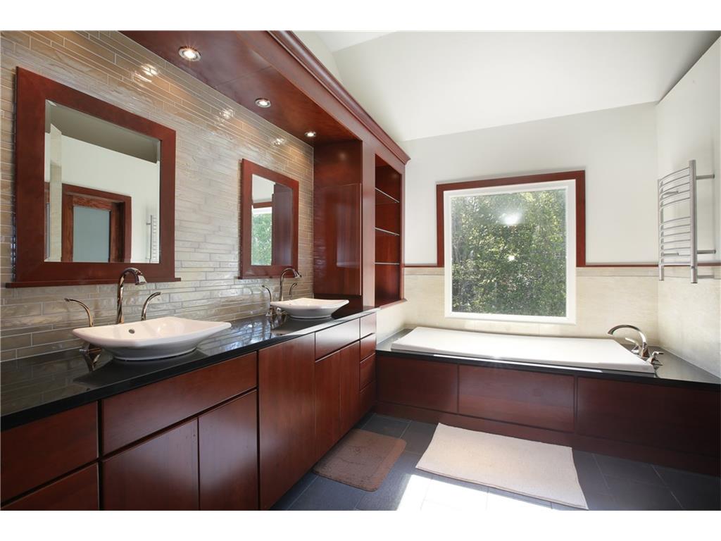 835 Oxford Meadow Court, Alpharetta, GA 30004