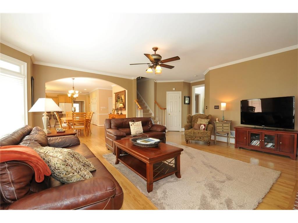 450 Pine Bough Court, Milton, GA 30004