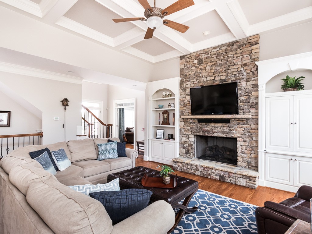 740 Autumn Close, Alpharetta, GA 30004
