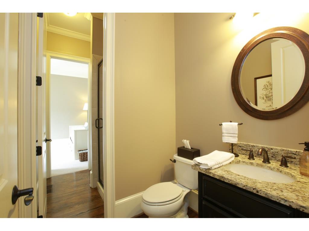 1061 Gramercy Lane, Alpharetta, GA 30004
