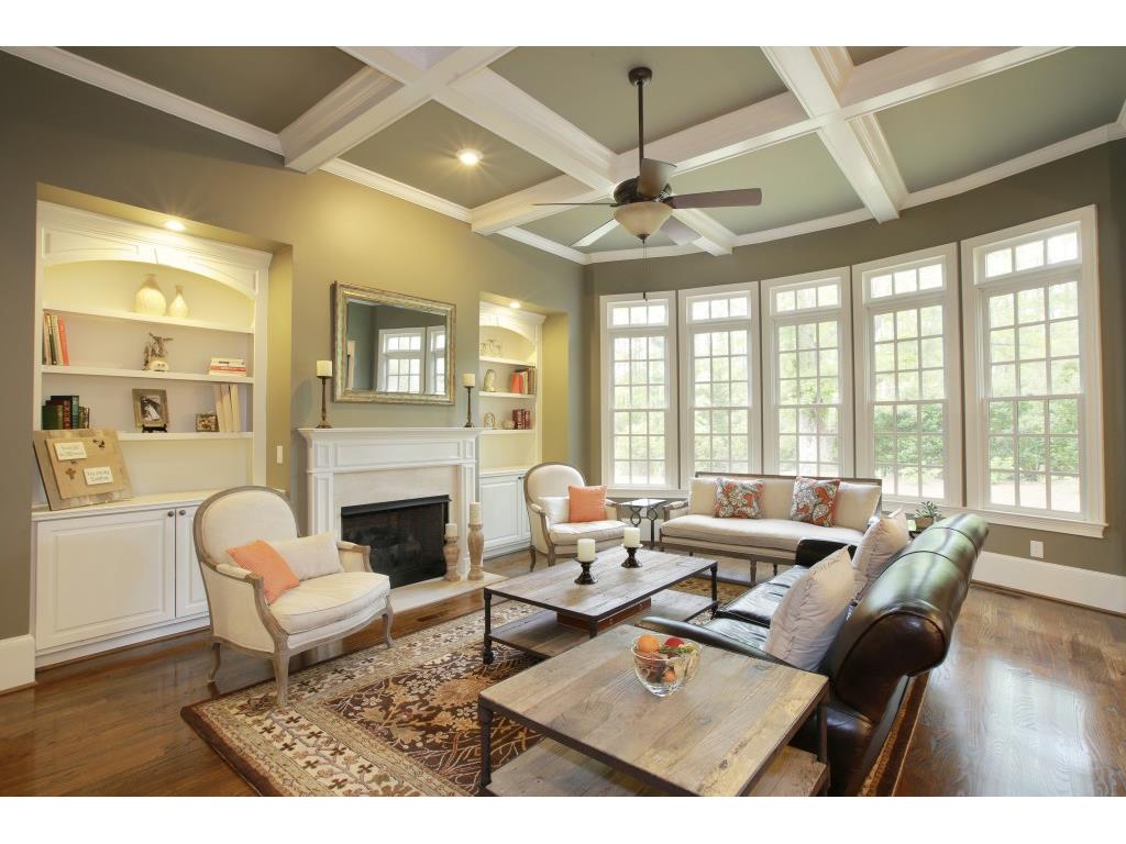 1061 Gramercy Lane, Alpharetta, GA 30004