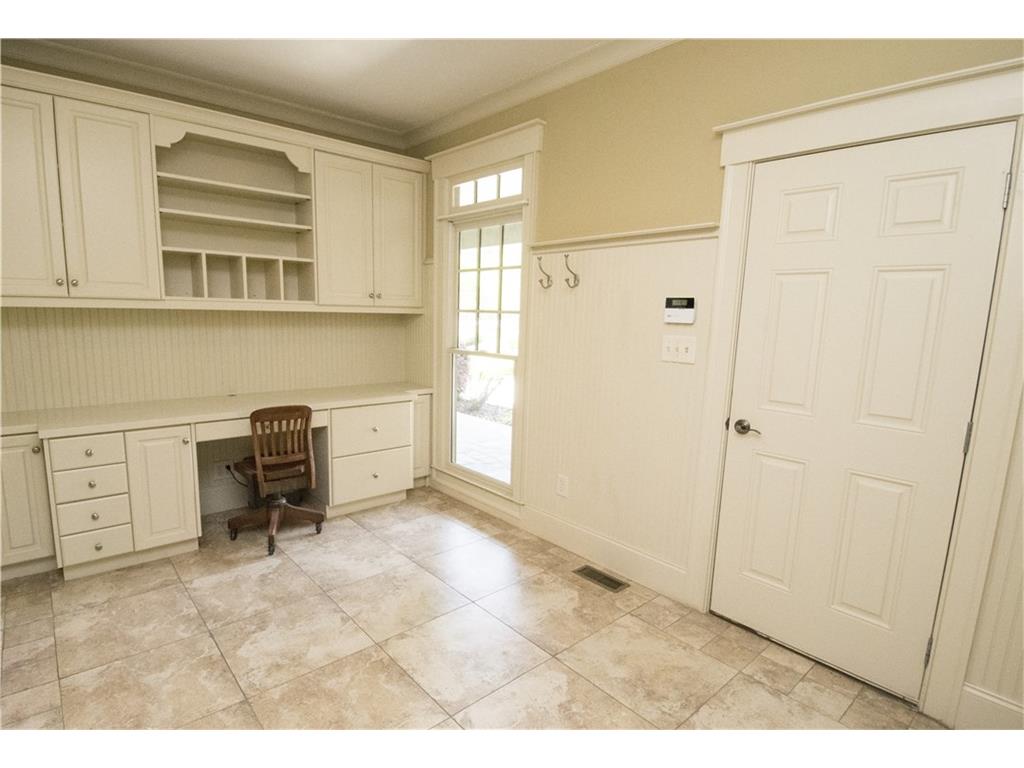 16066 Inverness Trail, Milton, GA 30004