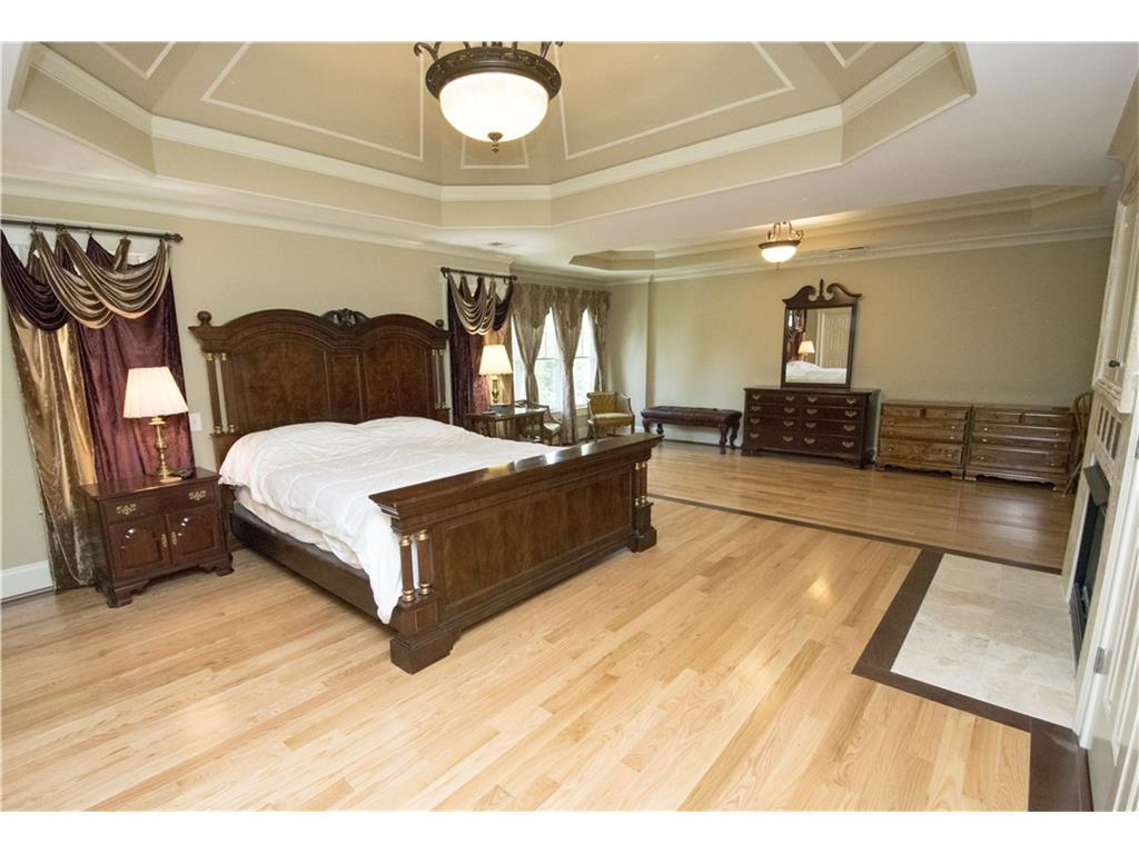 16066 Inverness Trail, Milton, GA 30004