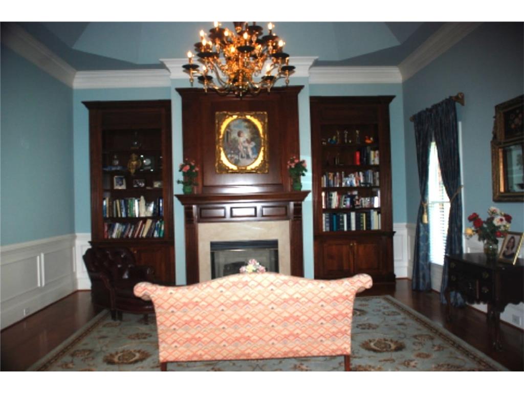 120 Allmond Lane, Alpharetta, GA 30004