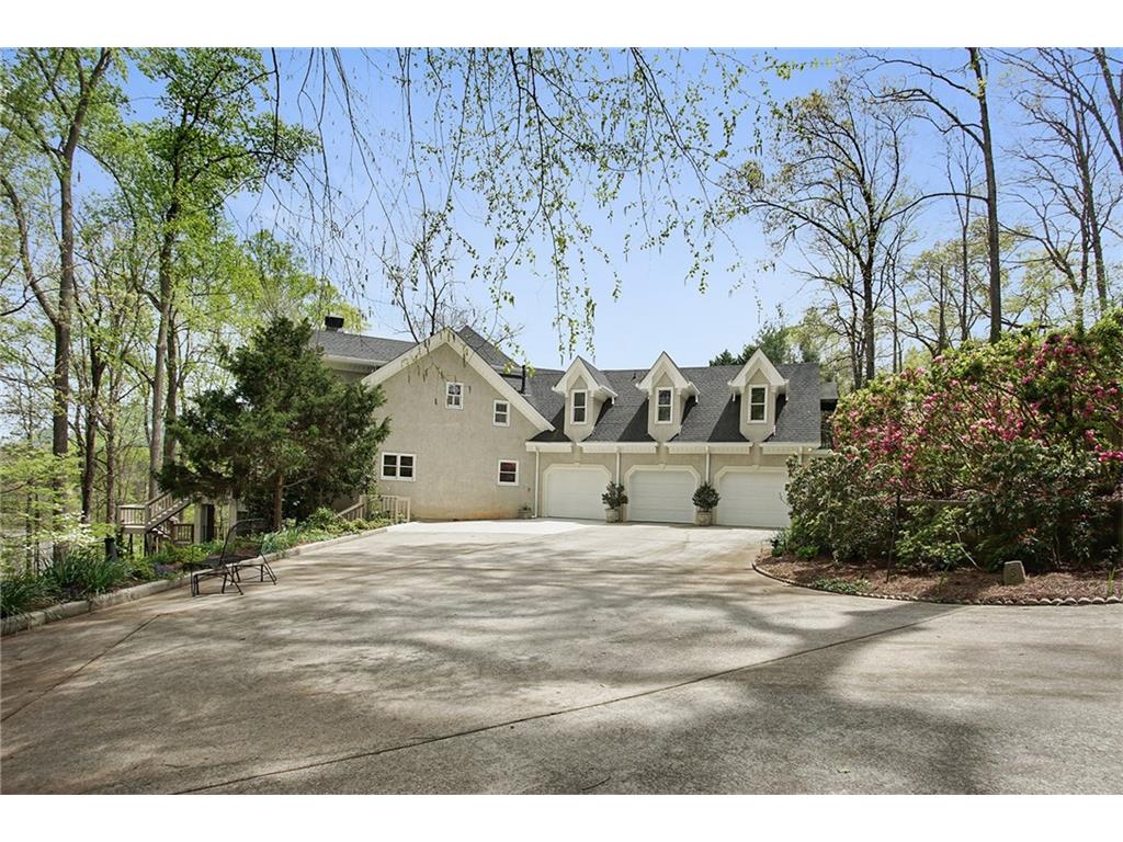 2405 Saddlesprings Drive, Milton, GA 30004