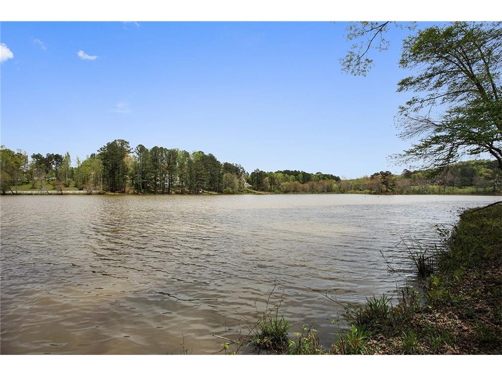 2405 Saddlesprings Drive, Milton, GA 30004