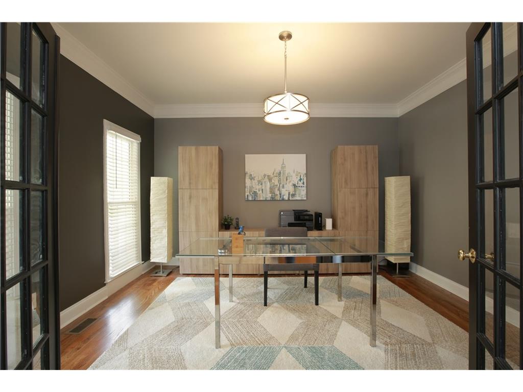 700 Vinca Court, Johns Creek, GA 30005