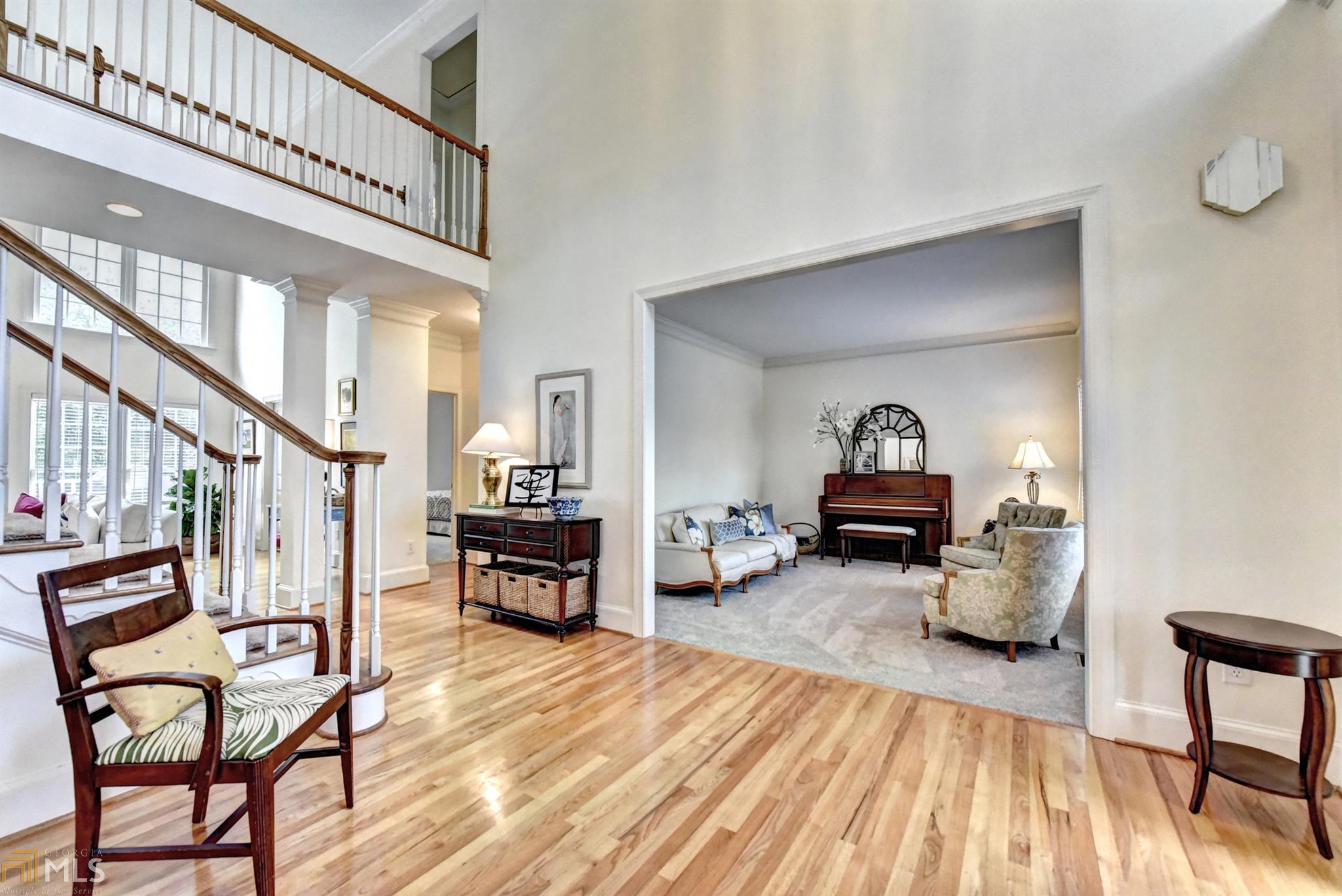 1020 Creek Ridge Pt, Alpharetta, GA 30005
