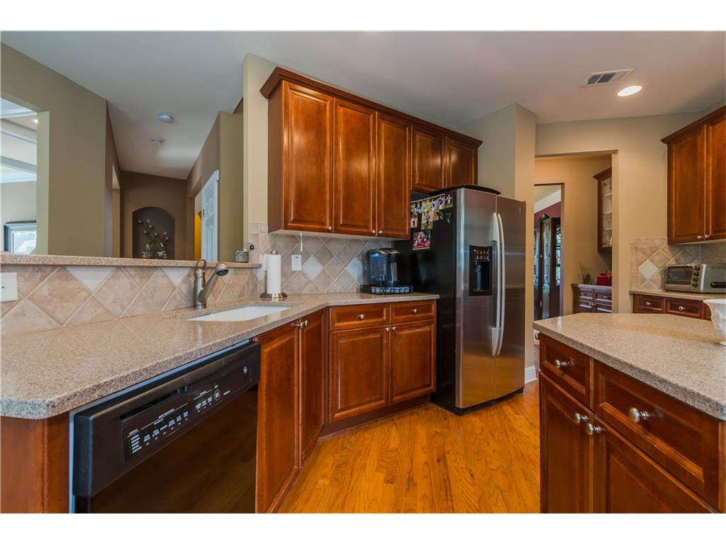 215 Foxthorne Way, Alpharetta, GA 30005