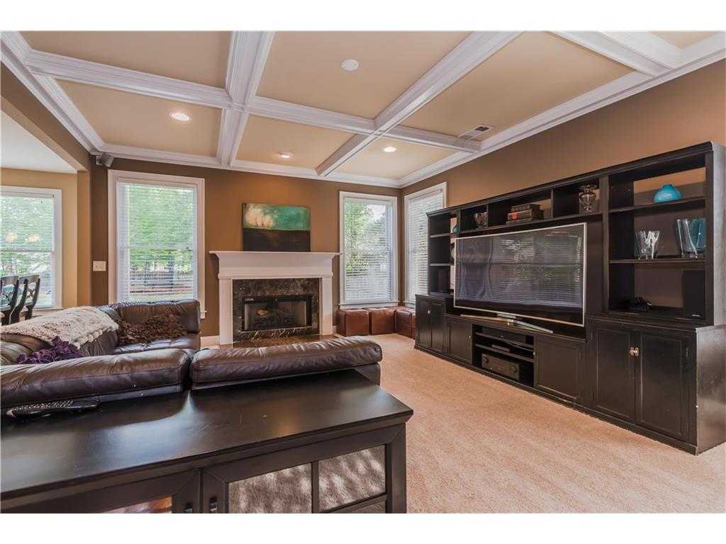 215 Foxthorne Way, Alpharetta, GA 30005