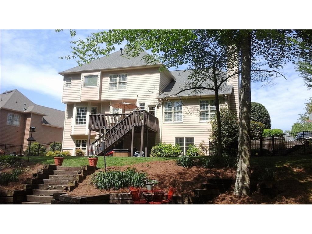 570 Fawn Run, Alpharetta, GA 30005
