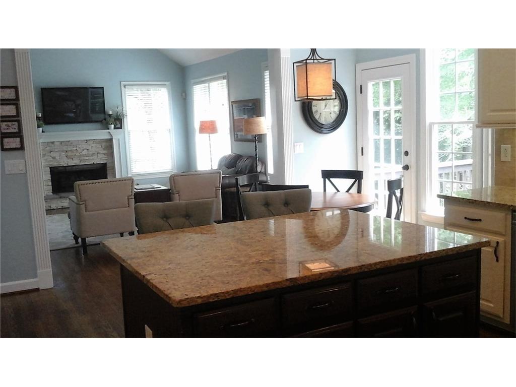 570 Fawn Run, Alpharetta, GA 30005