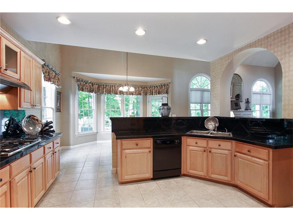 1630 Reindeer Ridge, Alpharetta, GA 30005