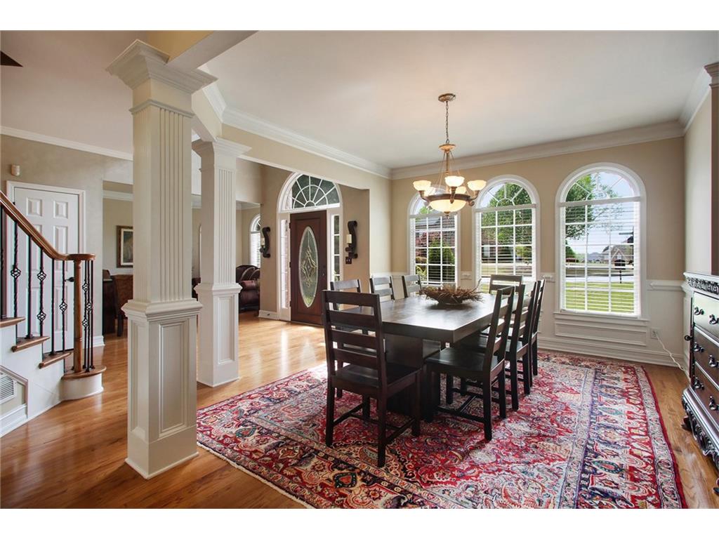 1545 Reindeer Ridge, Alpharetta, GA 30005