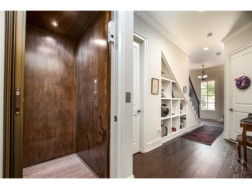 604 Nottaway Lane, Alpharetta, GA 30009