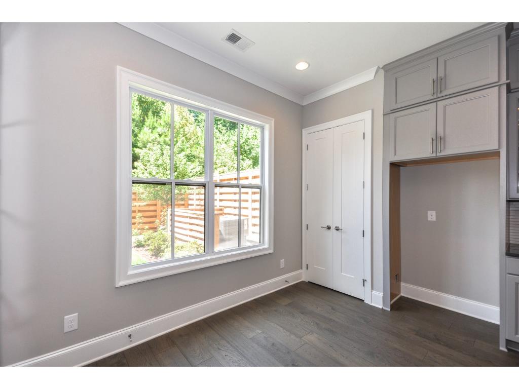 228 Arpeggio Way NW, Alpharetta, GA 30009