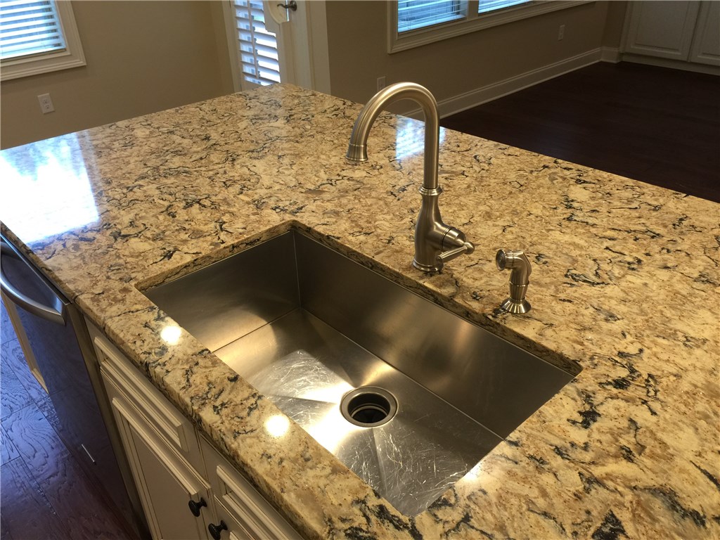 302 Nottaway Lane, Alpharetta, GA 30009