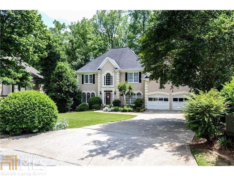 5755 Lake Heights Cir, Johns Creek, GA 30022