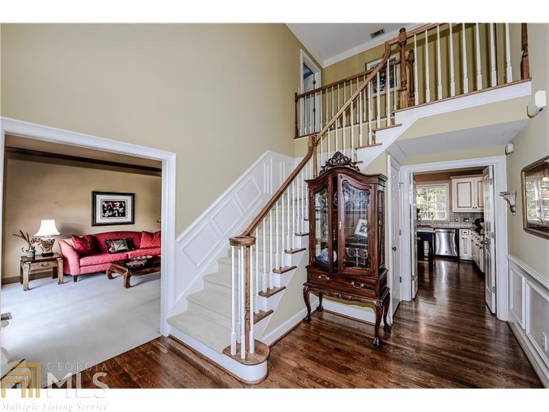 5755 Lake Heights Cir, Johns Creek, GA 30022