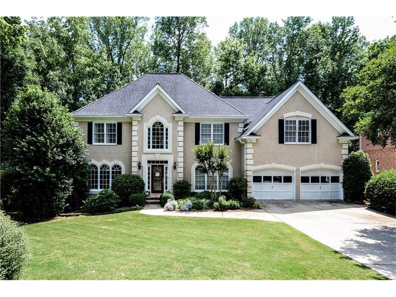 5755 Lake Heights Circle, Johns Creek, GA 30022