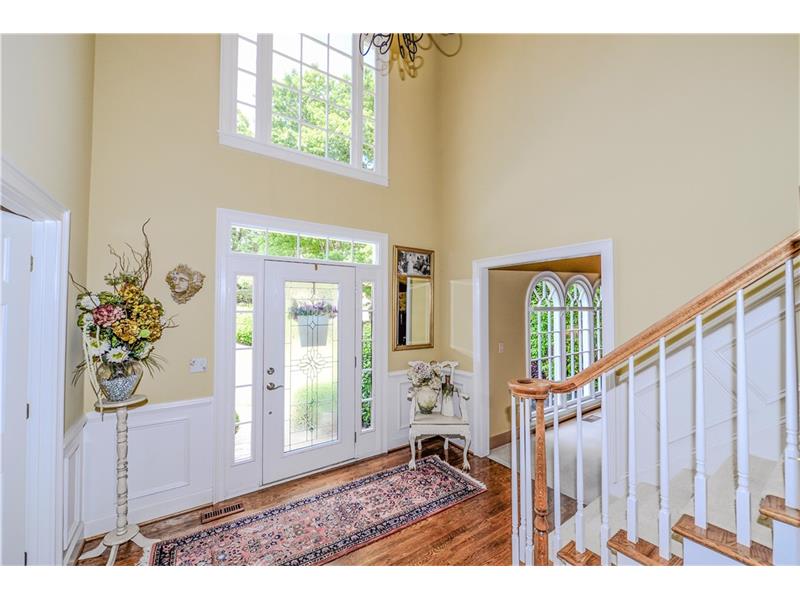 5755 Lake Heights Circle, Johns Creek, GA 30022