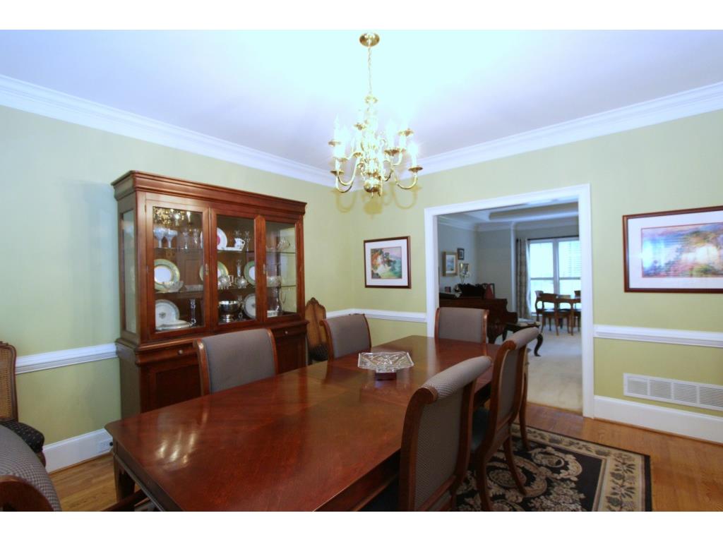 110 Foalgarth Way, Johns Creek, GA 30022