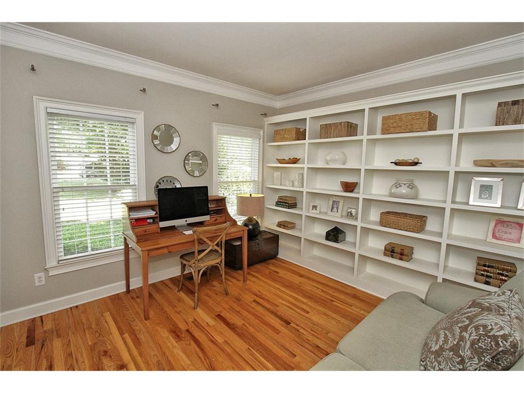 5835 Lake Heights Circle, Johns Creek, GA 30022