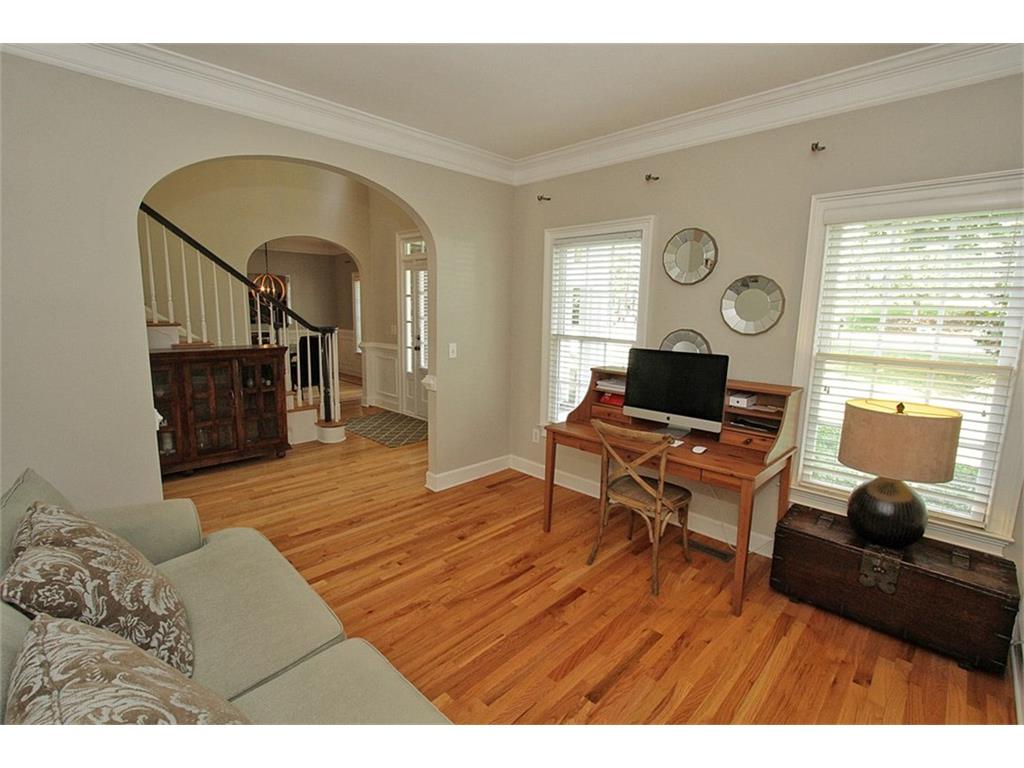 5835 Lake Heights Circle, Johns Creek, GA 30022