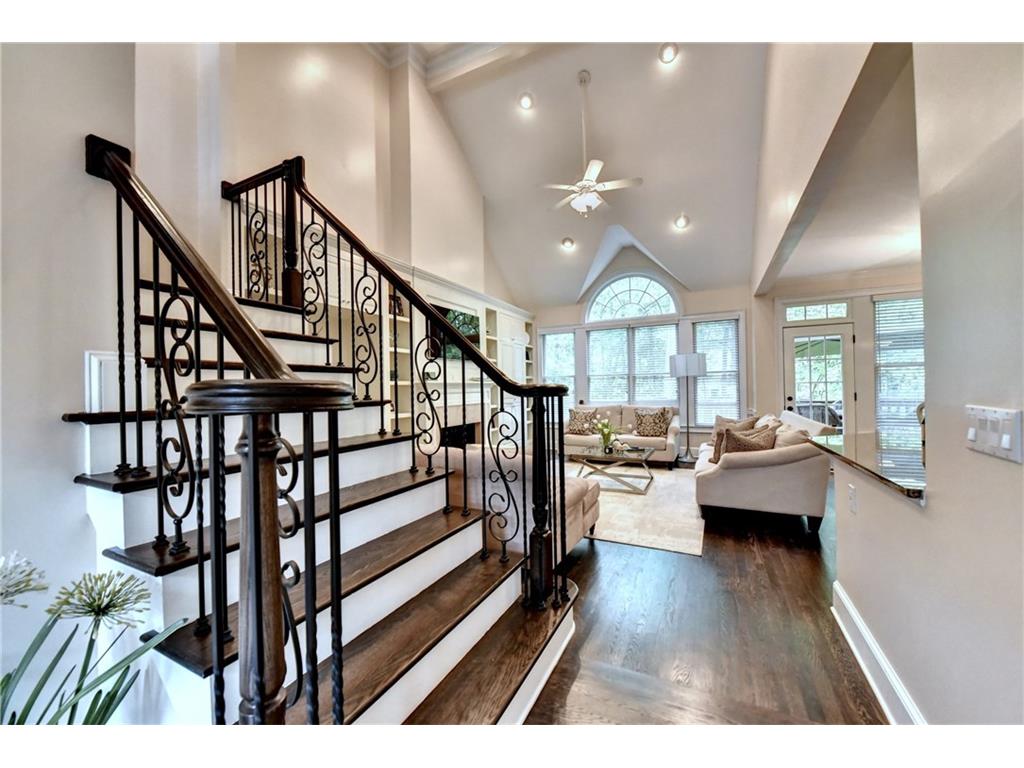 1530 Highview Pines Pass, Alpharetta, GA 30022