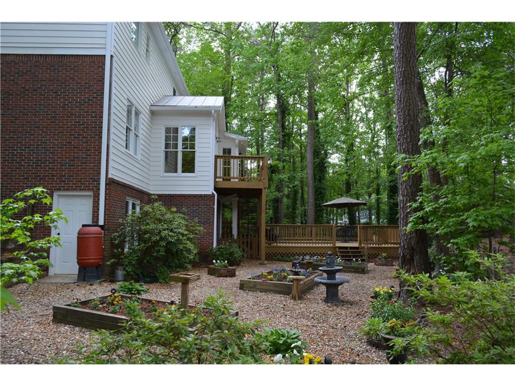 465 Kirkstall Trail, Alpharetta, GA 30022