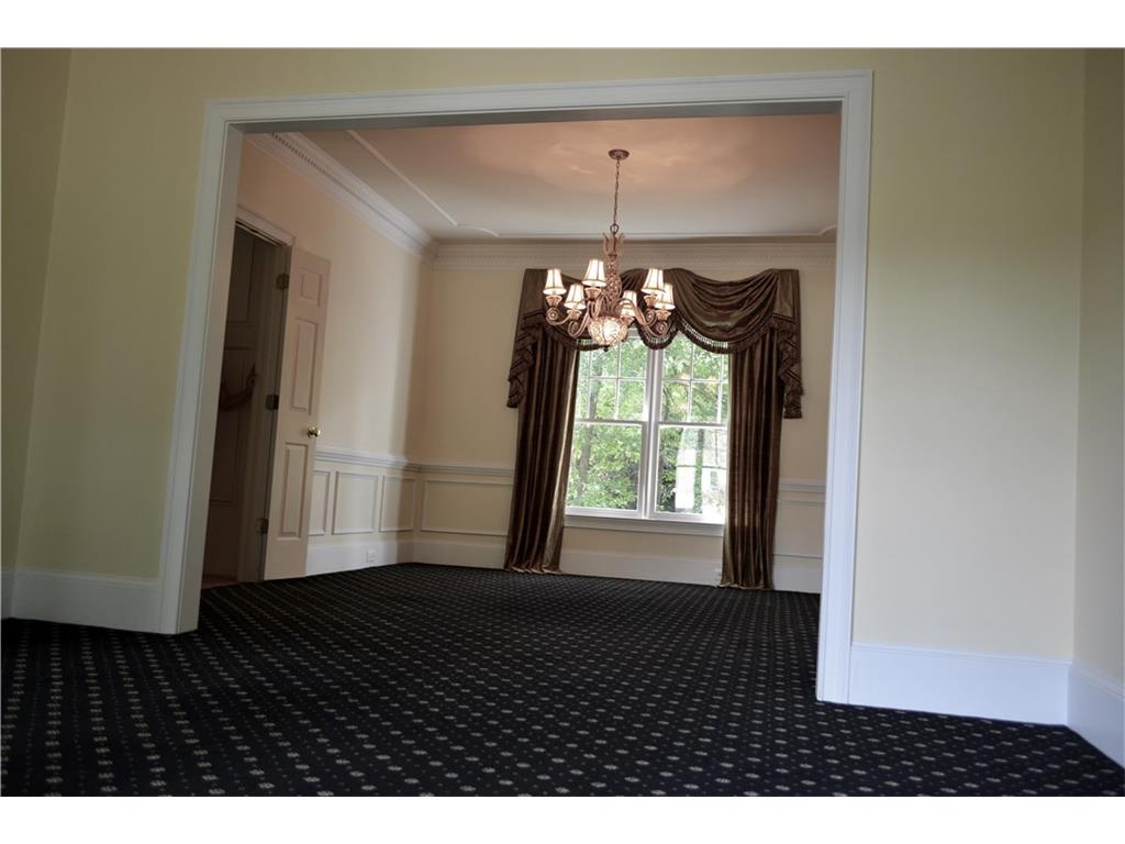 465 Kirkstall Trail, Alpharetta, GA 30022
