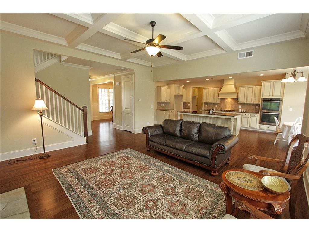 9949 INNISFREE Drive, Alpharetta, GA 30022