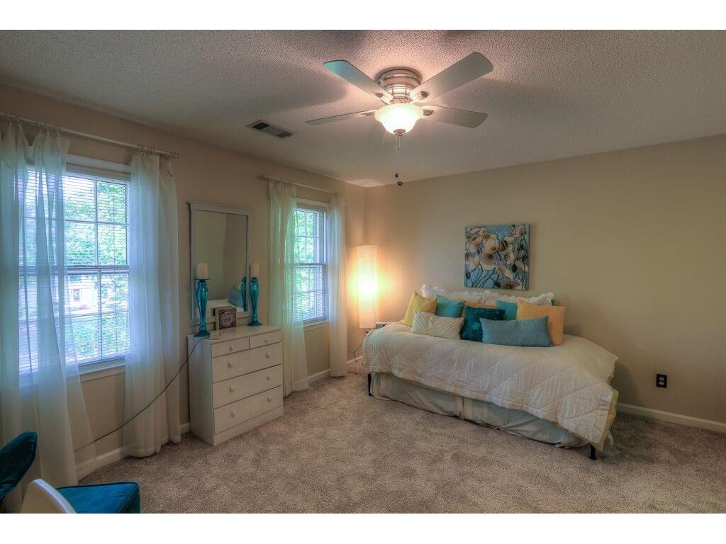 215 Dapplegate Way, Johns Creek, GA 30022
