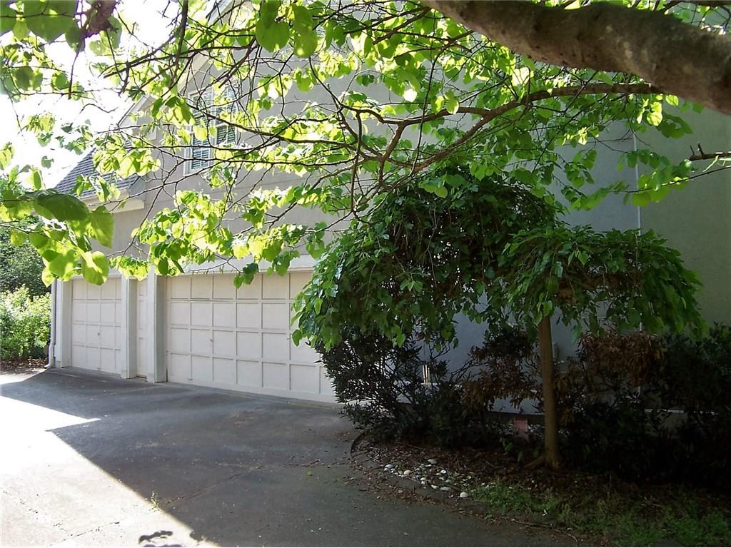 1095 Seale Drive, Alpharetta, GA 30022