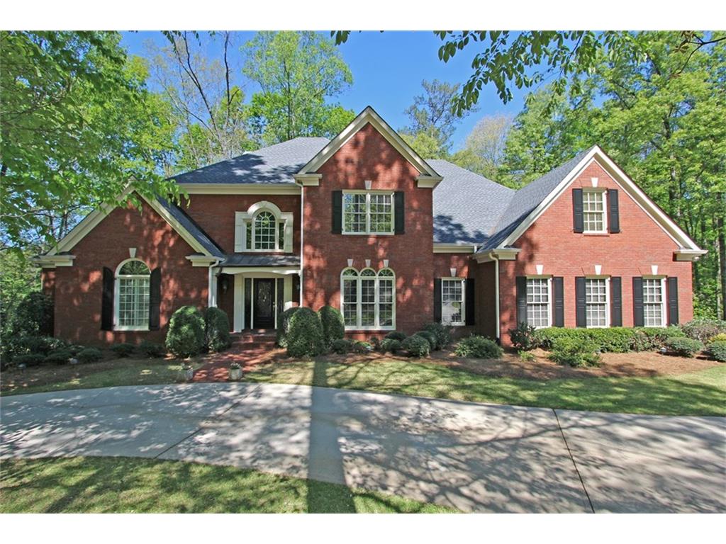 9965 Farmbrook Lane, Alpharetta, GA 30022