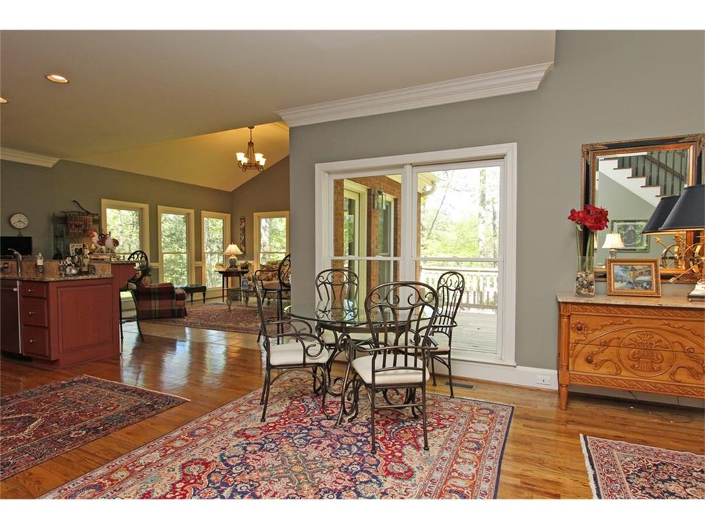 9965 Farmbrook Lane, Alpharetta, GA 30022