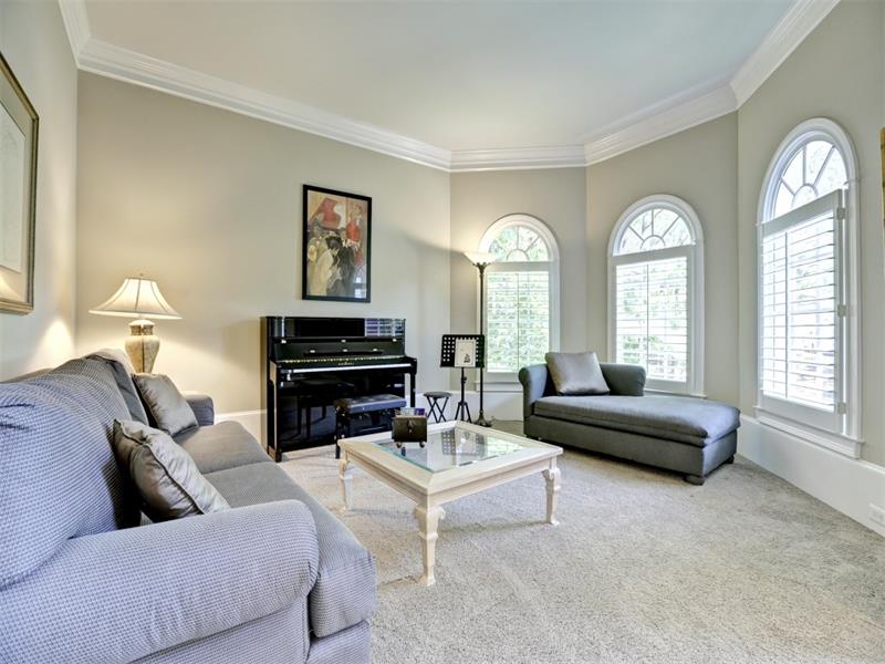 9810 Nature Mill Road, Alpharetta, United States 30022