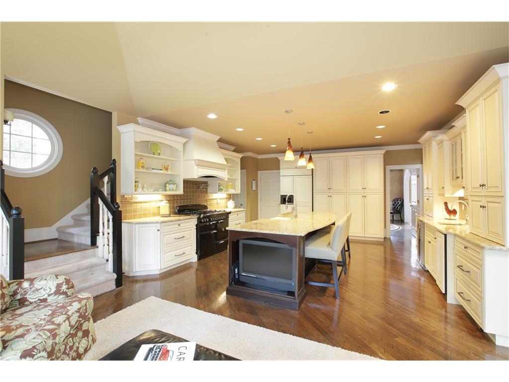 9280 Chandler Bluff, Alpharetta, GA 30022