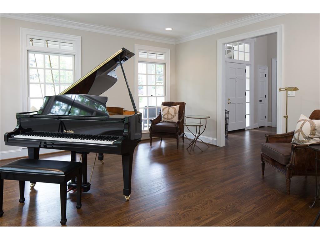 4390 BANCROFT Valley, Johns Creek, GA 30022
