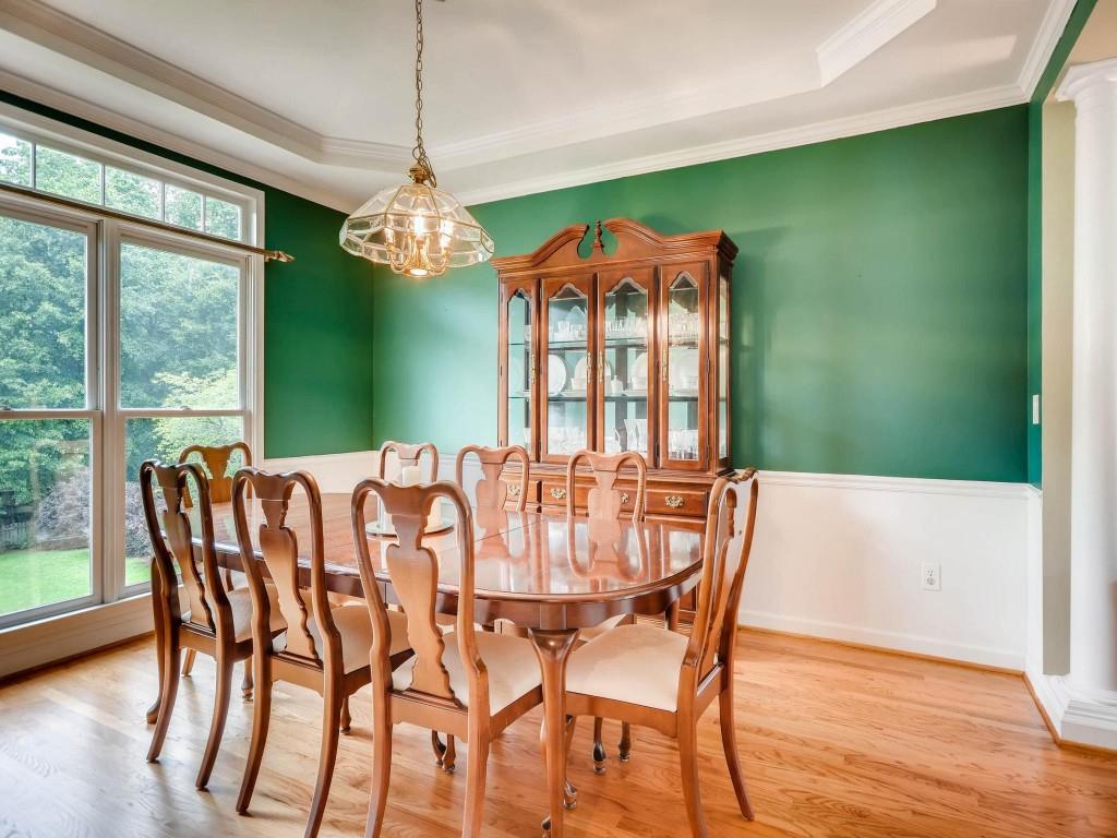 812 Lakemere Crest, Suwanee, GA 30024