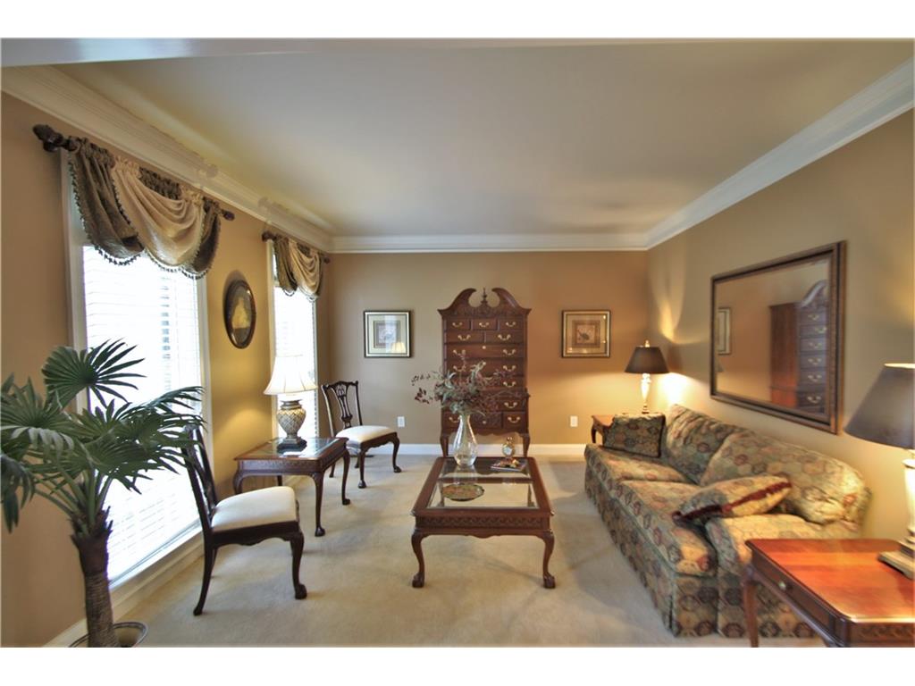222 Hailwood Court, Suwanee, GA 30024