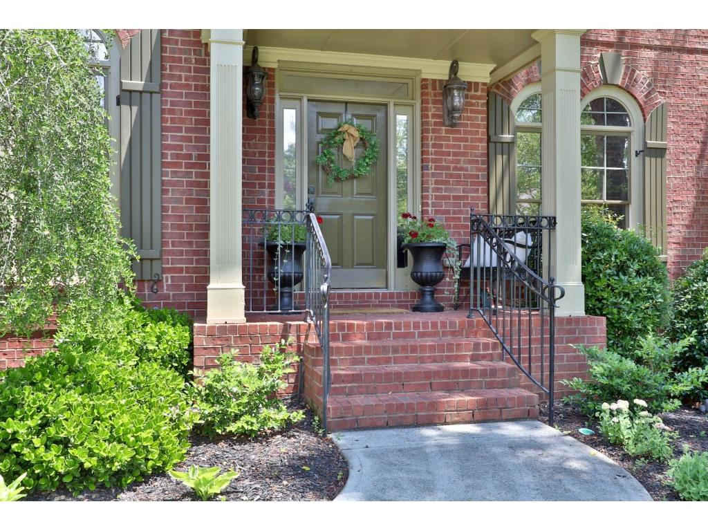 660 Rosebury Lane, Suwanee, GA 30024